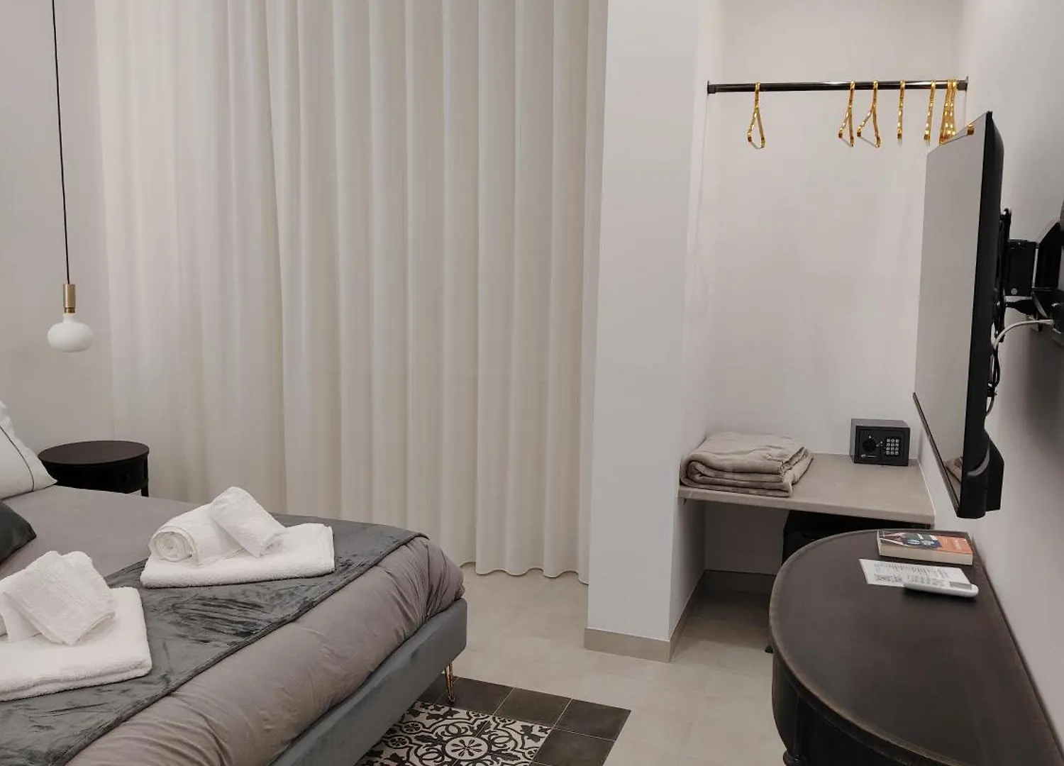 La Dimora Degli Scrittori Bed & Breakfast Giarre 0*,