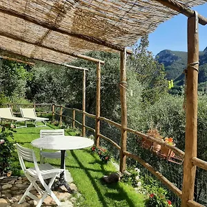 https://bb-contrada-bolla.hotelitalianriviera.com